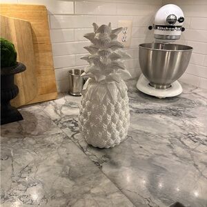 White Pineapple Ceramic Decor